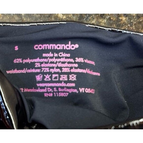 Commando Faux Patent Leather Legging Size S NWT - Picture 6 of 7